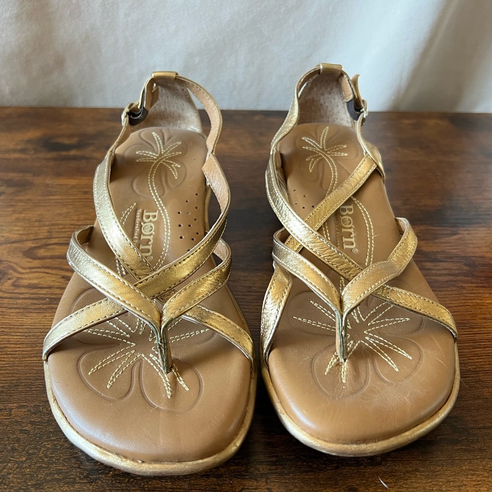 Born Gold Sandals with Crisscross Straps and Cushioned Sole